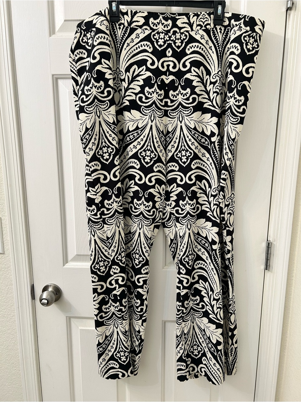 Soft Surroundings Black and White Damask Wide-Leg Pants